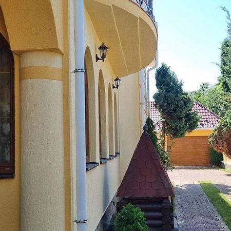 Villa Vera แบรฮอฟ ภายนอก รูปภาพ